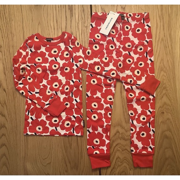 Marimekko Other - Marimekko Unico Girls Sleep Set 100% Cotton Size 6 Years Pajamas Classic Red